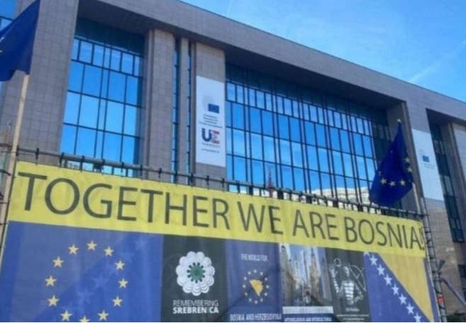 Prema podacima Centralne banke BiH: Prošle godine dijaspora u BiH poslala više od 4 milijarde maraka