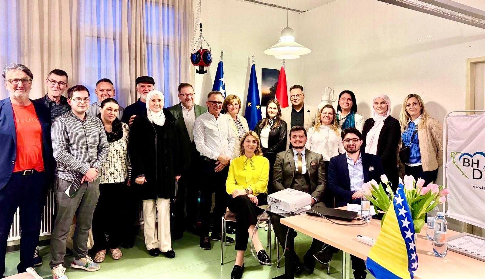 Održan ciklus panel-diskusija „Medicina između Istoka i Zapada“ u Austriji